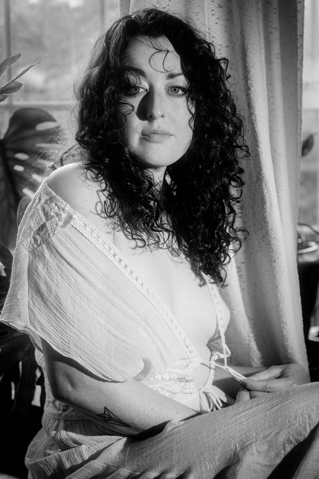 Creating Dramatic Black and White Photos with a Canon R5 and a Nanlite Spotlight in Monochrome Mode - Jada And David Parrish