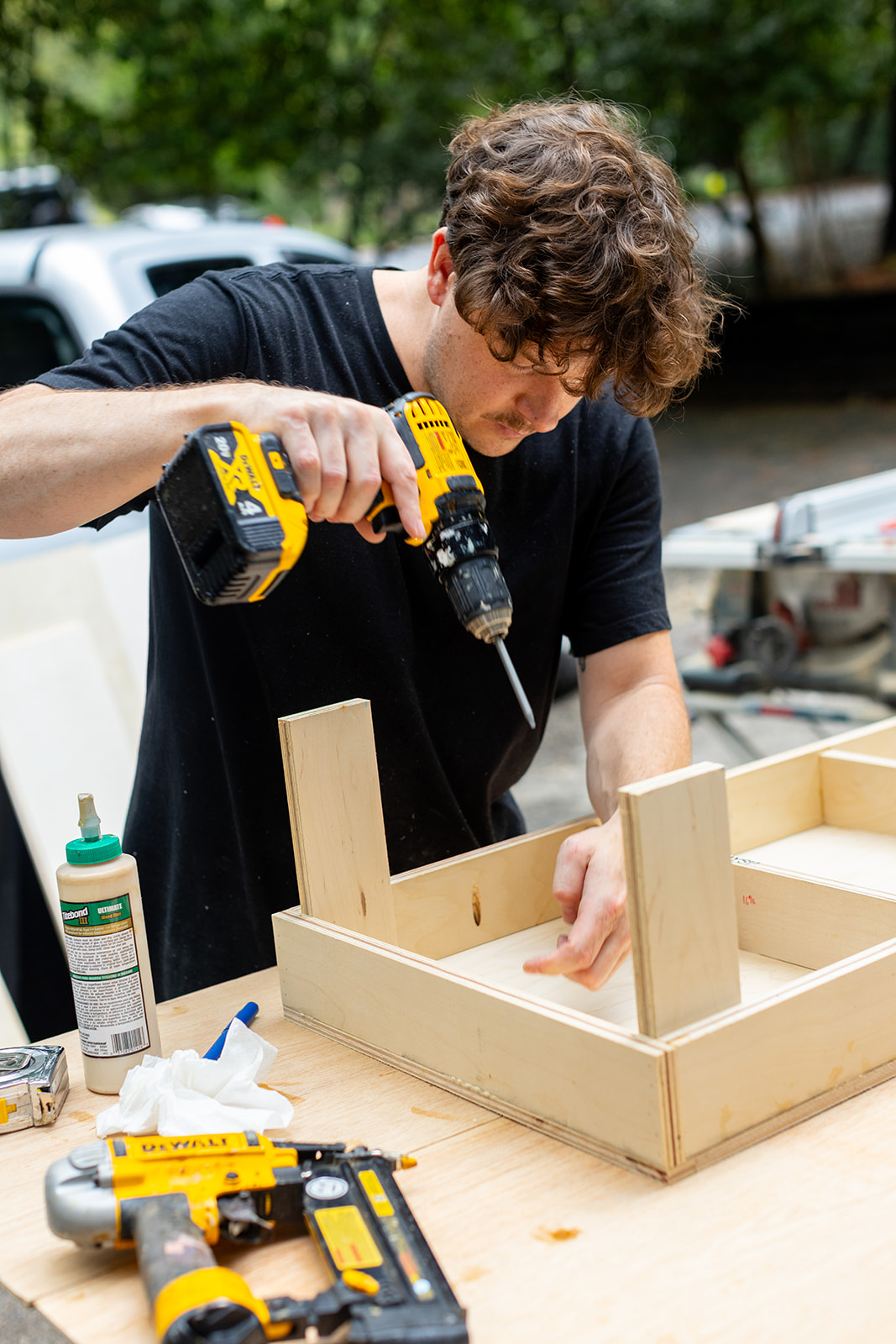 Days 4 and 5 of the Truck Bed Photo Set Build - Jada And David Parrish