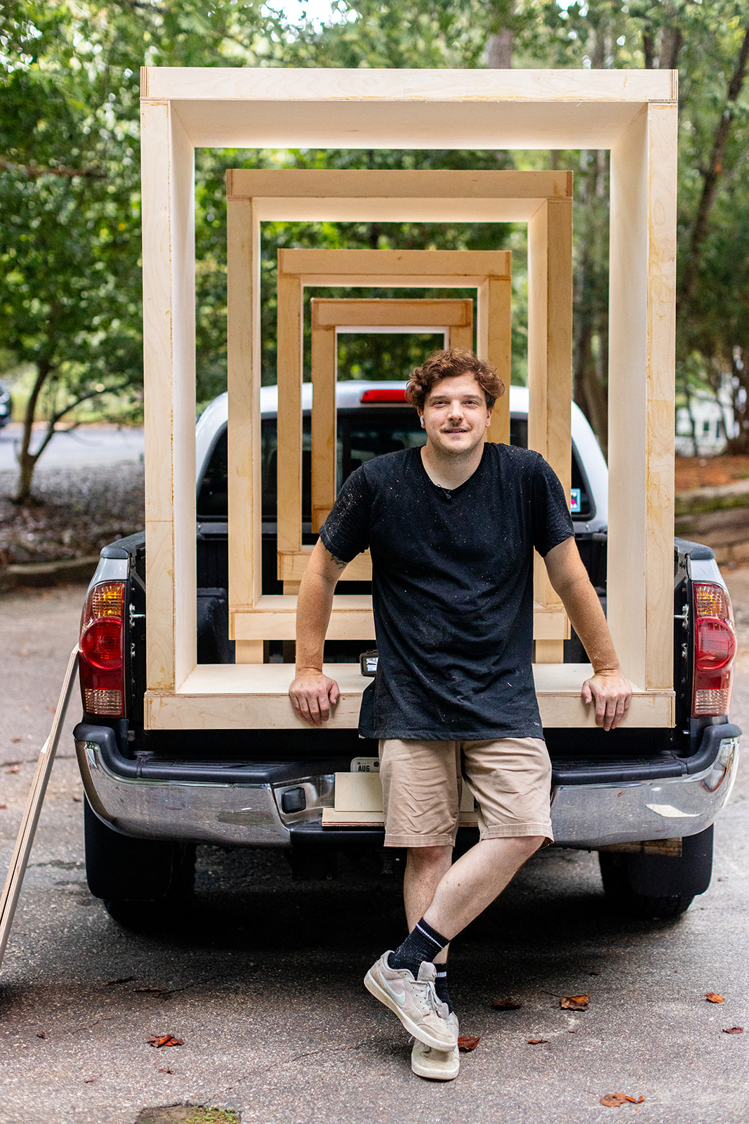 Days 4 and 5 of the Truck Bed Photo Set Build - Jada And David Parrish