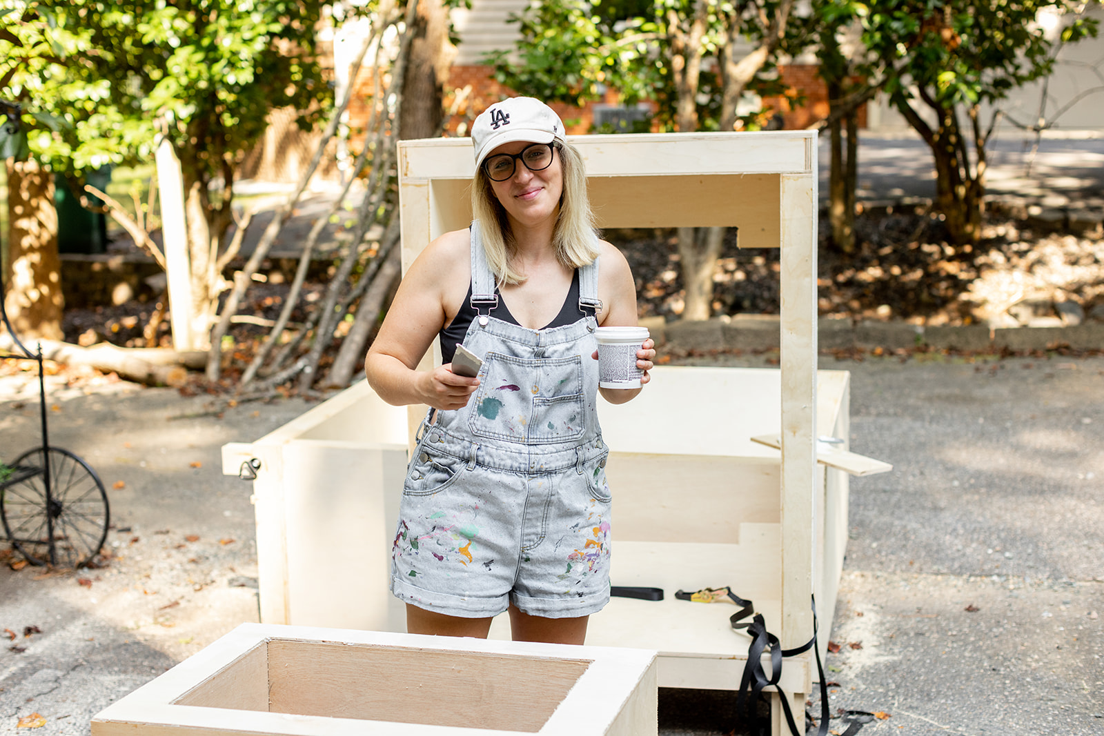 Days 6 and 7 of the Truck Bed Photo Set Build  - Jada And David Parrish