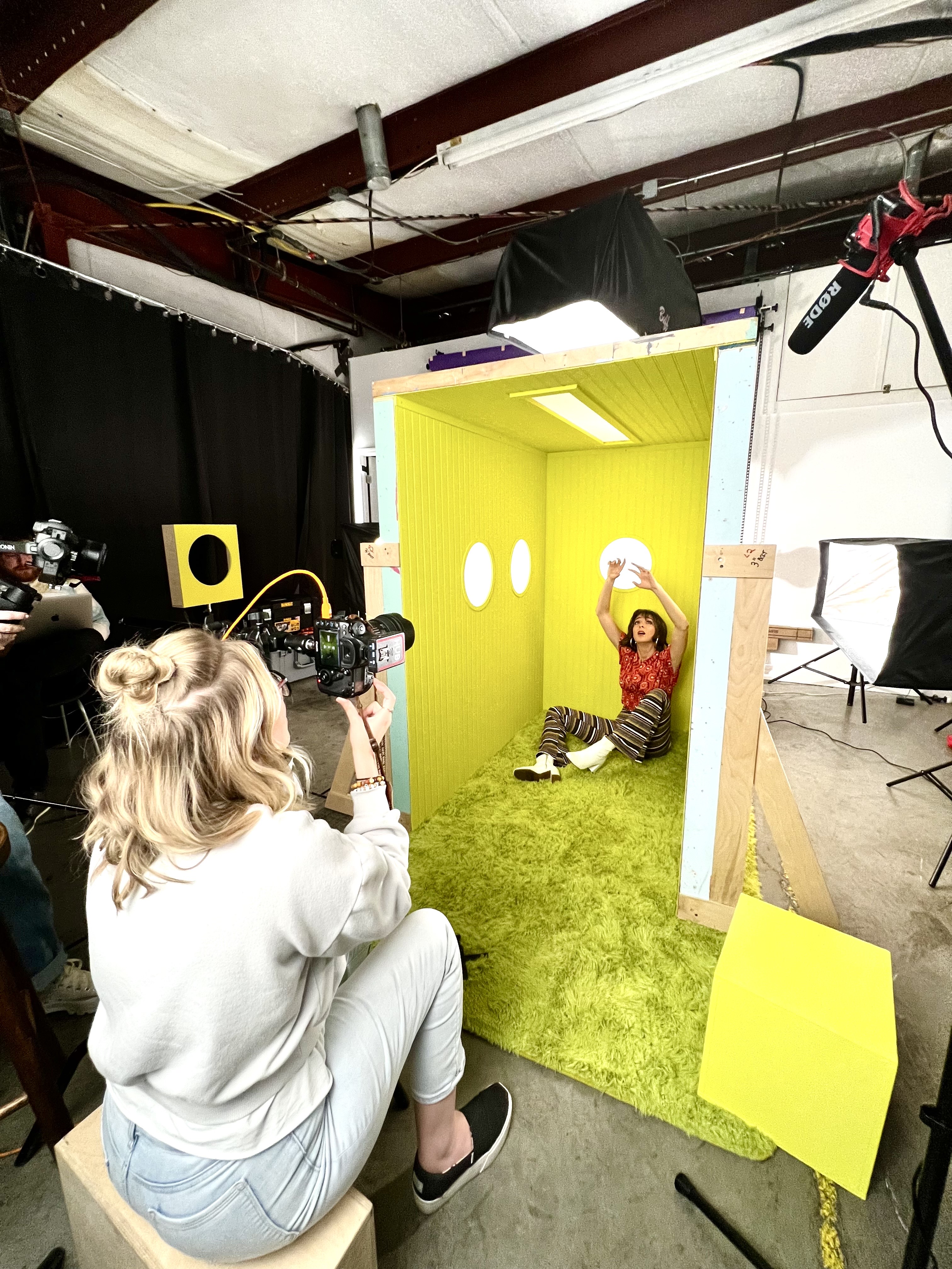 Using 1 Set to Create 5 Unique Shoots - Jada And David Parrish