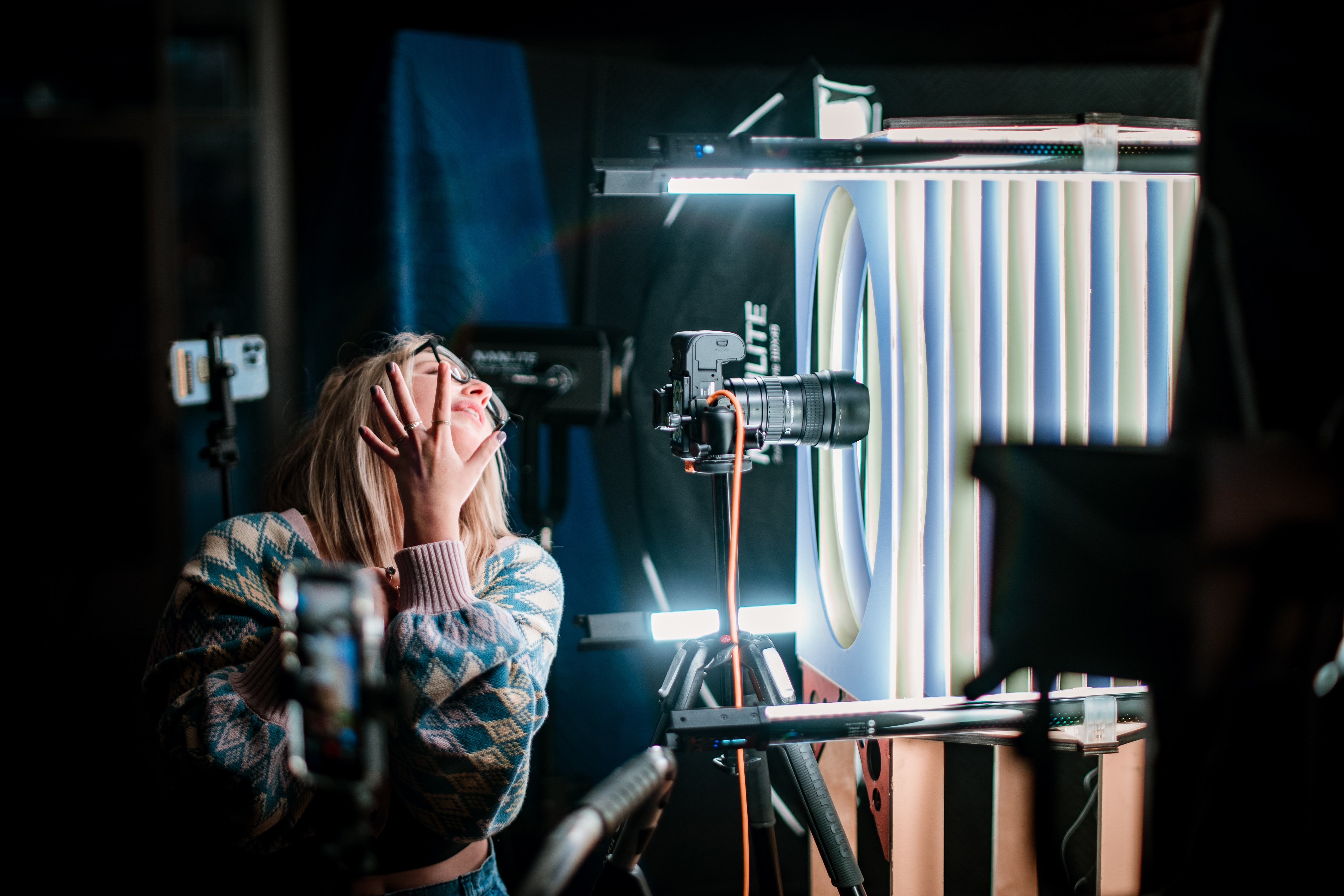 Behind The Scenes of a Photo and Video Shoot with Shera Shi X Hourglass Sessions - Jada And David Parrish