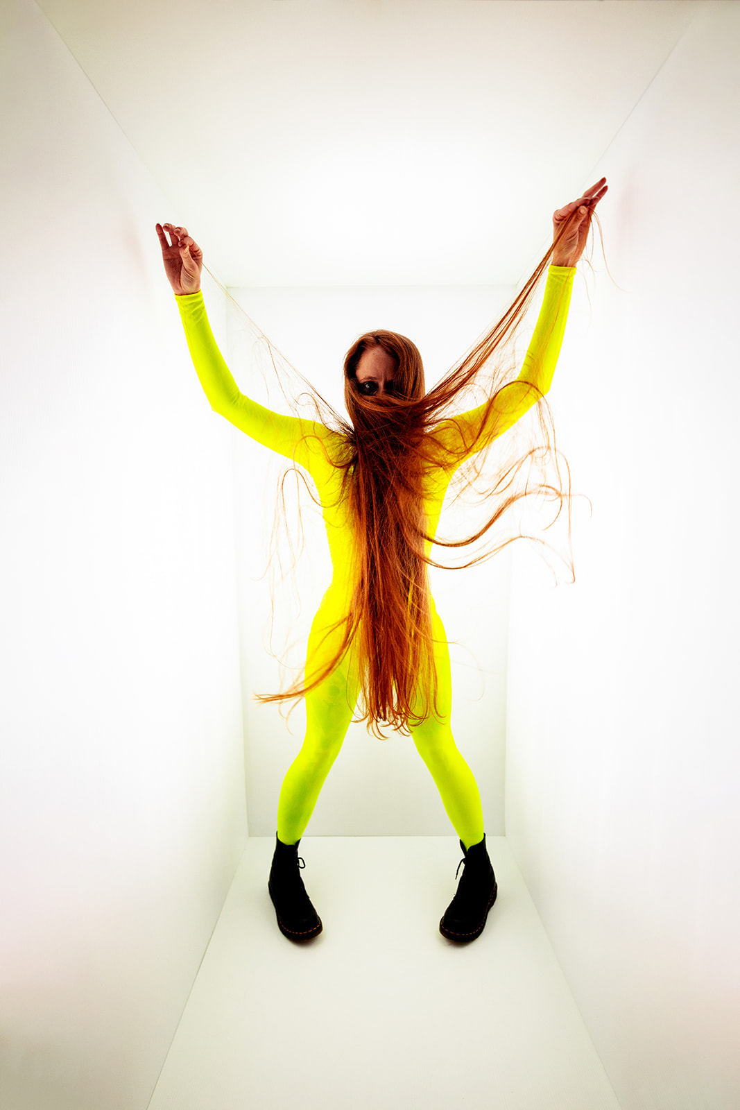 3 Easy DIY Photo Sets That Pop with No Power Tools - Jada And David Parrish