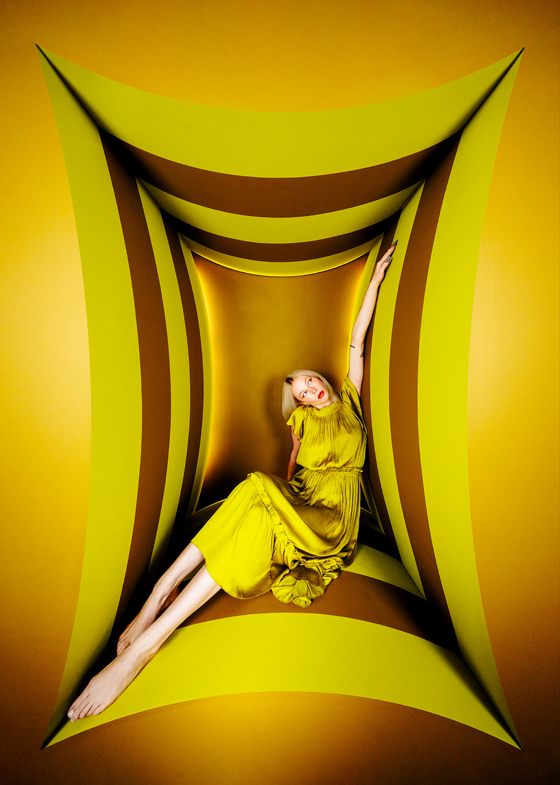 From Creative Block to Set Design: Building a Warped Wall Set - Jada And David Parrish